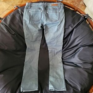 Almost famous jeans size 5